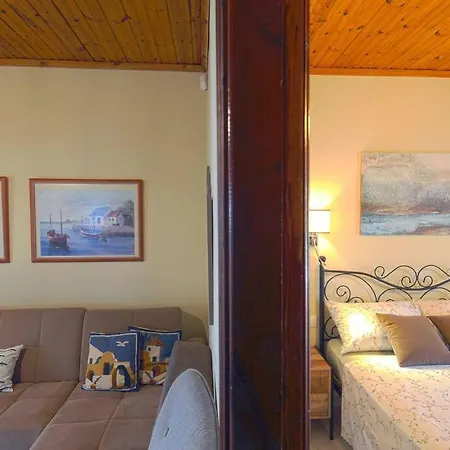 One Step ι Seaside ι Quiet ι Semesterbostad