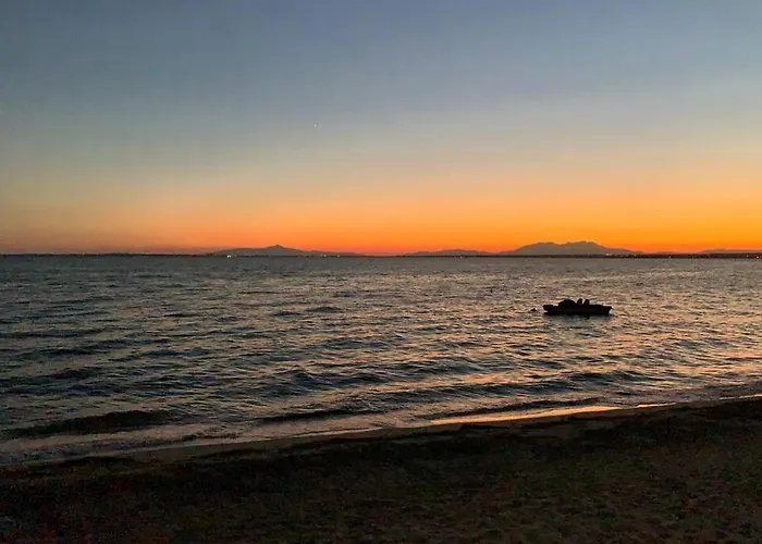 One Step ι Seaside ι Quiet ι *