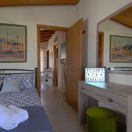 One Step ι Seaside ι Quiet ι * Gerakini